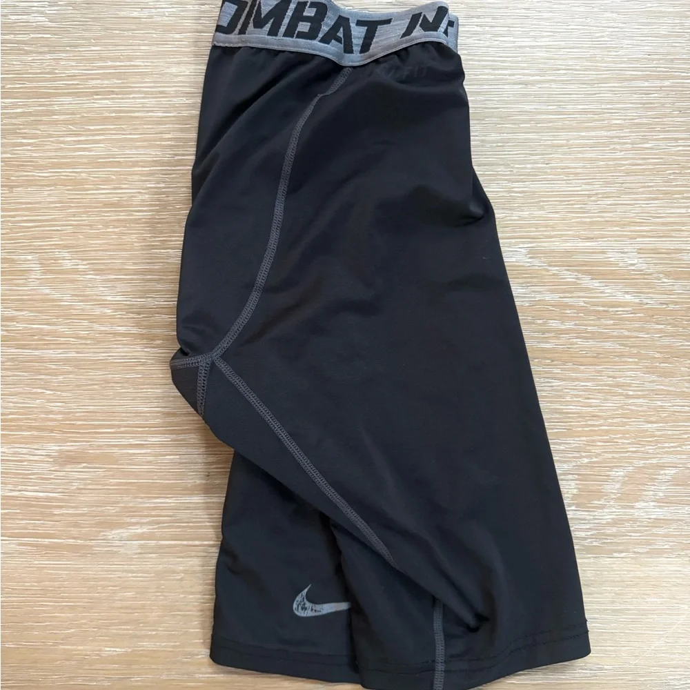 Nike men’s Pro Combat black compression athletic shorts size medium. - Picture 3 of 5